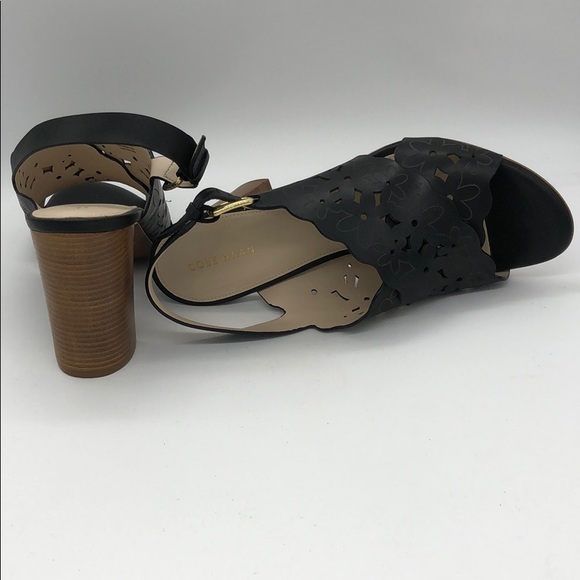 Cole Hana Black Open Toe Wedges Size 9B - Picture 2 of 3